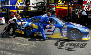 Keselowski Qualifies 8th for Cup Race at Kentucky