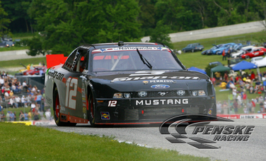 Hornish Hustles His Way to Fifth-Place Finish 