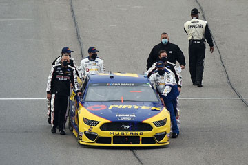 Toyota 500 photo gallery