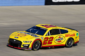 ALLY 400 photo gallery