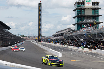 Brickyard 400 photo gallery