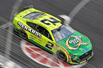 Quaker State 400 photo gallery