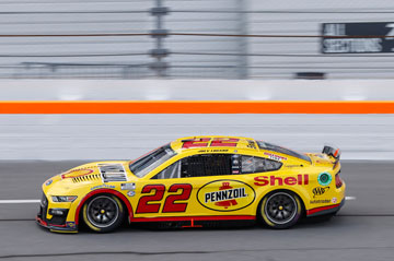 Coke Zero Sugar 400 photo gallery