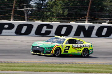 Highpoint.com 400 photo gallery