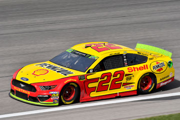 Hollywood Casino 400 photo gallery