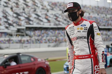 Coke Zero Sugar 400 photo gallery