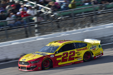 Hollywood Casino 400 photo gallery