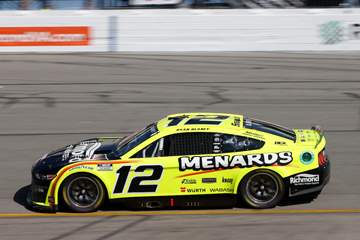 Toyota Owners 400 photo gallery