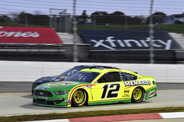 Xfinity 500 photo gallery