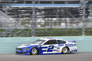 Dixie Vodka 400 photo gallery