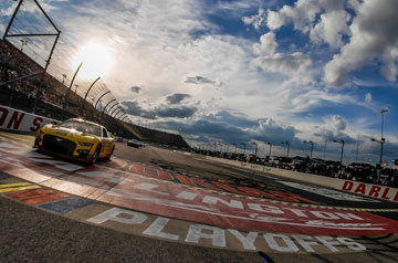 Cook Out Southern 500 photo gallery