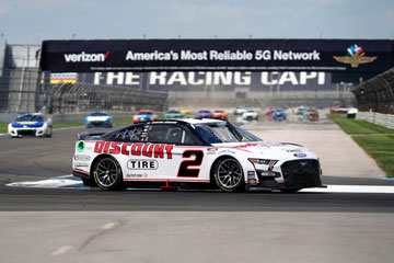 Verizon 200 photo gallery