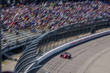 Hy-Vee Salute to Farmers 300 photo gallery