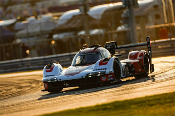 ROAR Before the 24 photo gallery