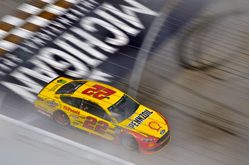 Consumers Energy 400 photo gallery